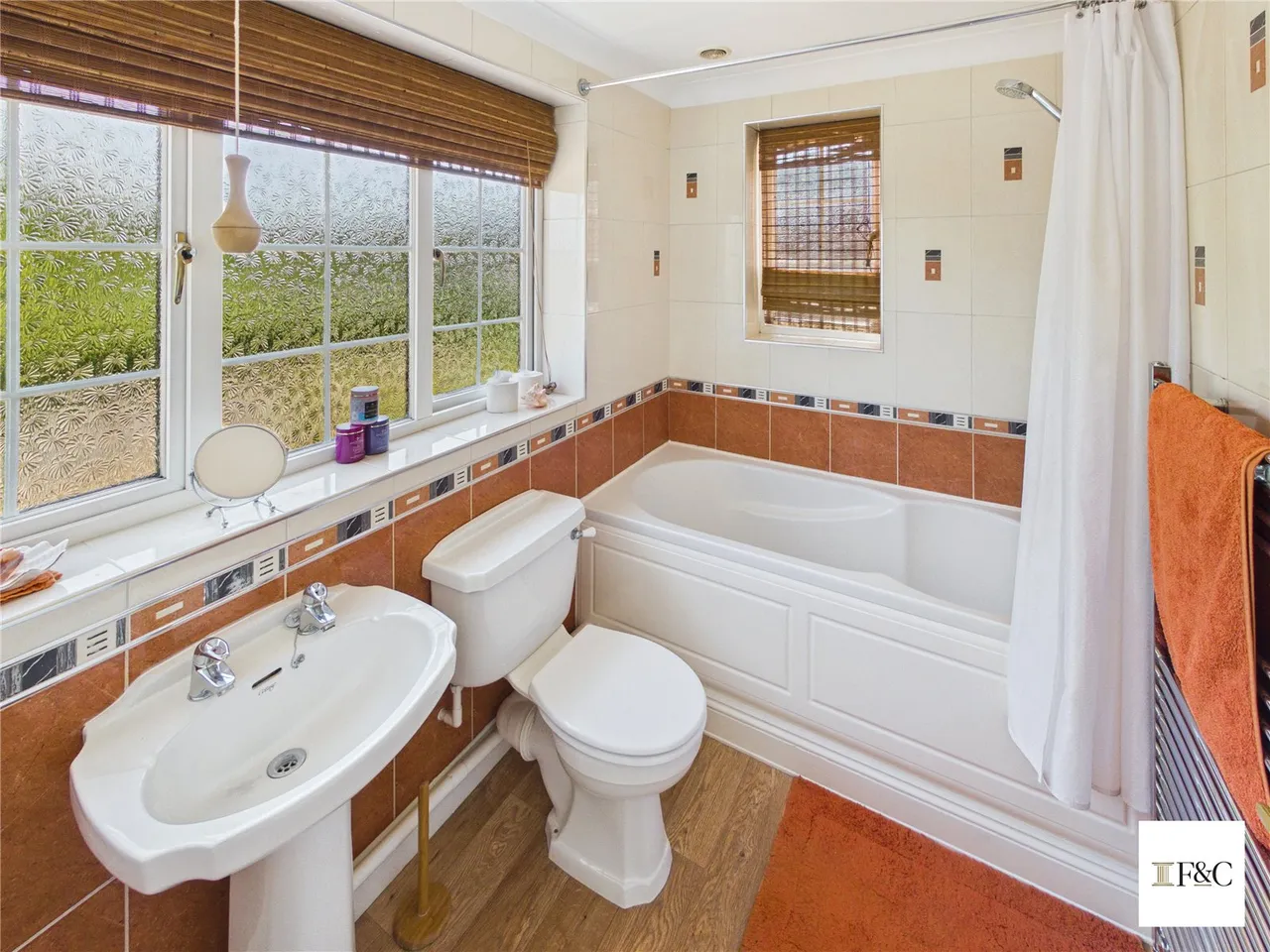 Exceptional Six-Bedroom Detached Family Home with Self-Contained Annexe, Countryside Views and Flexible Multi-Generation, photo 37
