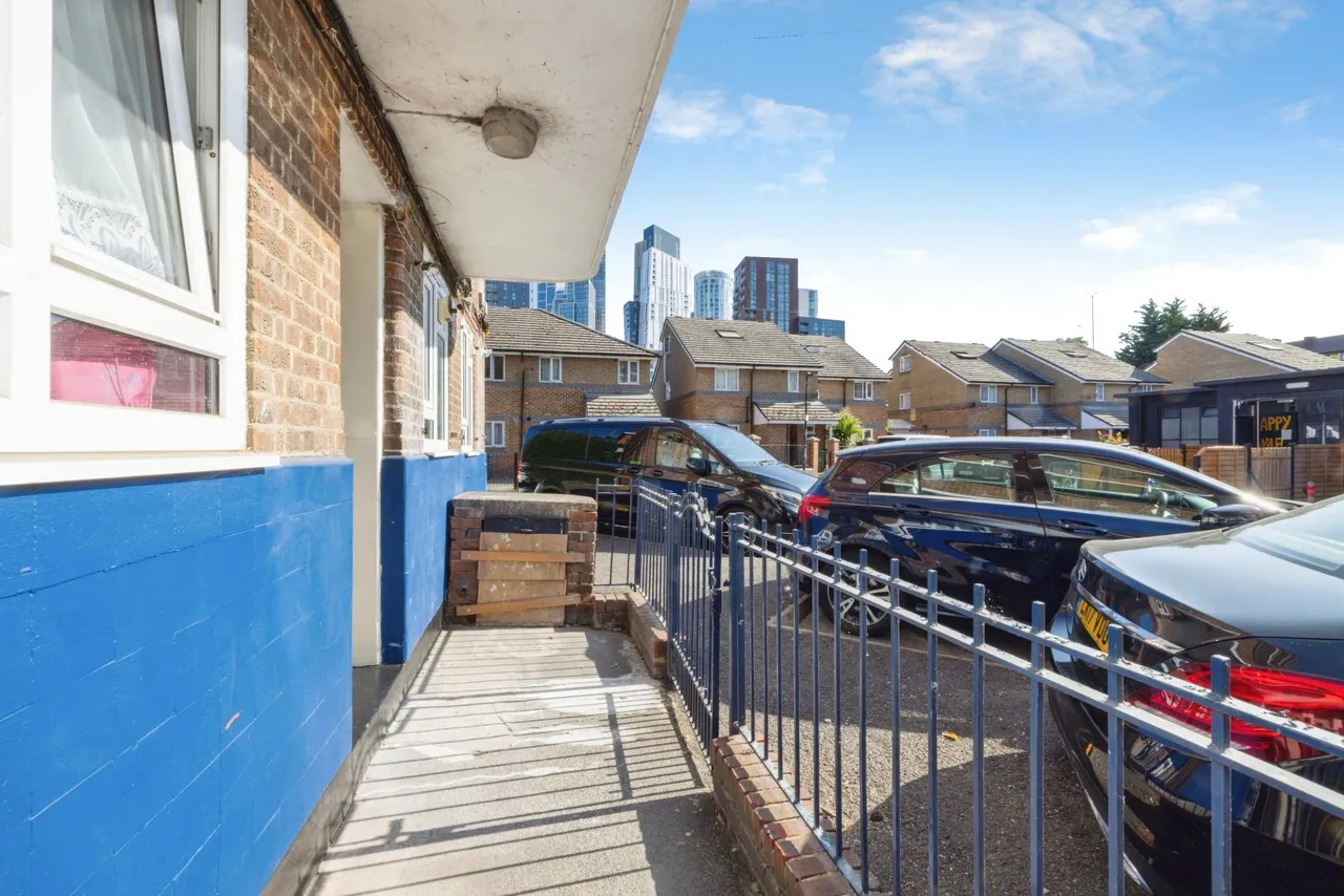 Fount Street, London, SW8, photo 8