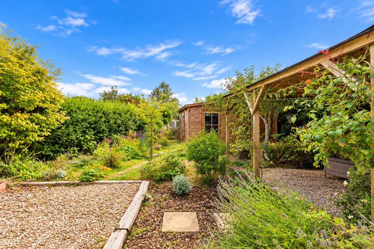 Marshalls Way, Wheathampstead, AL4, photo 16