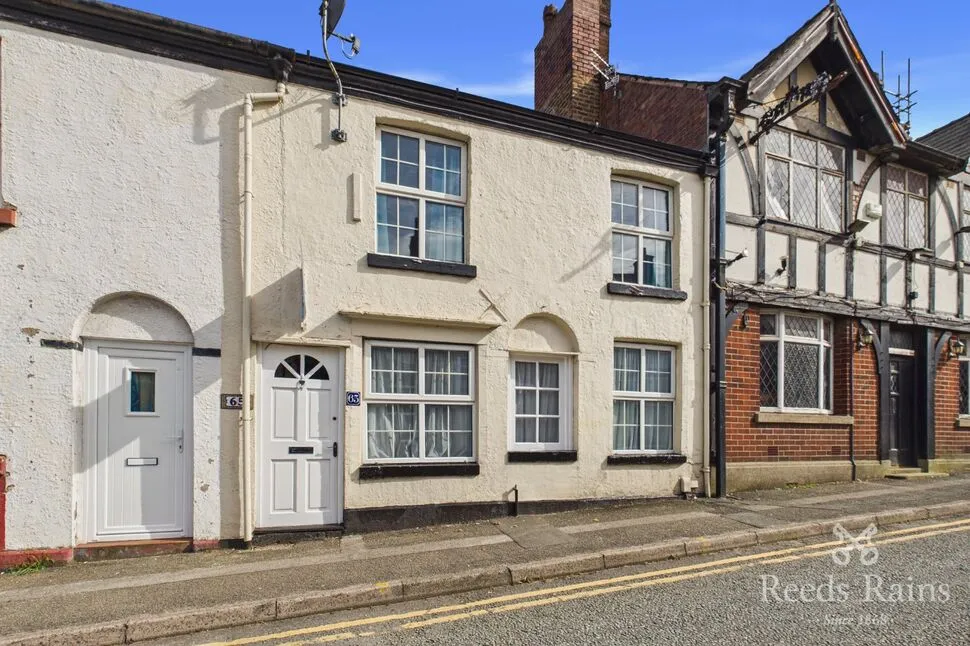 2 bed house for sale, Beech Lane, Macclesfield, SK10