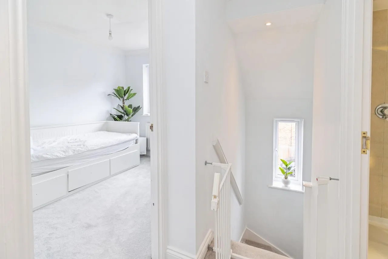Taverner Close, Milton Keynes, MK7, photo 14