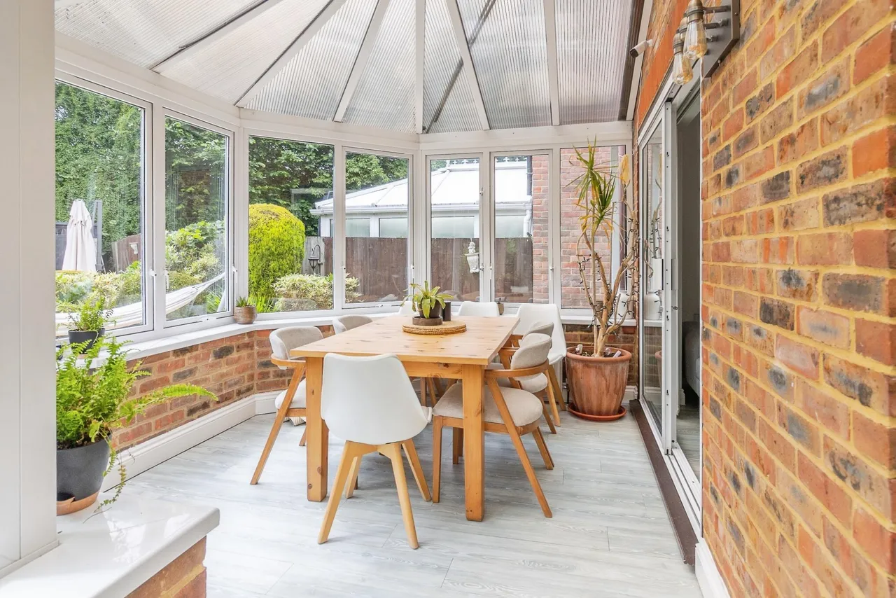 Taverner Close, Milton Keynes, MK7, photo 12