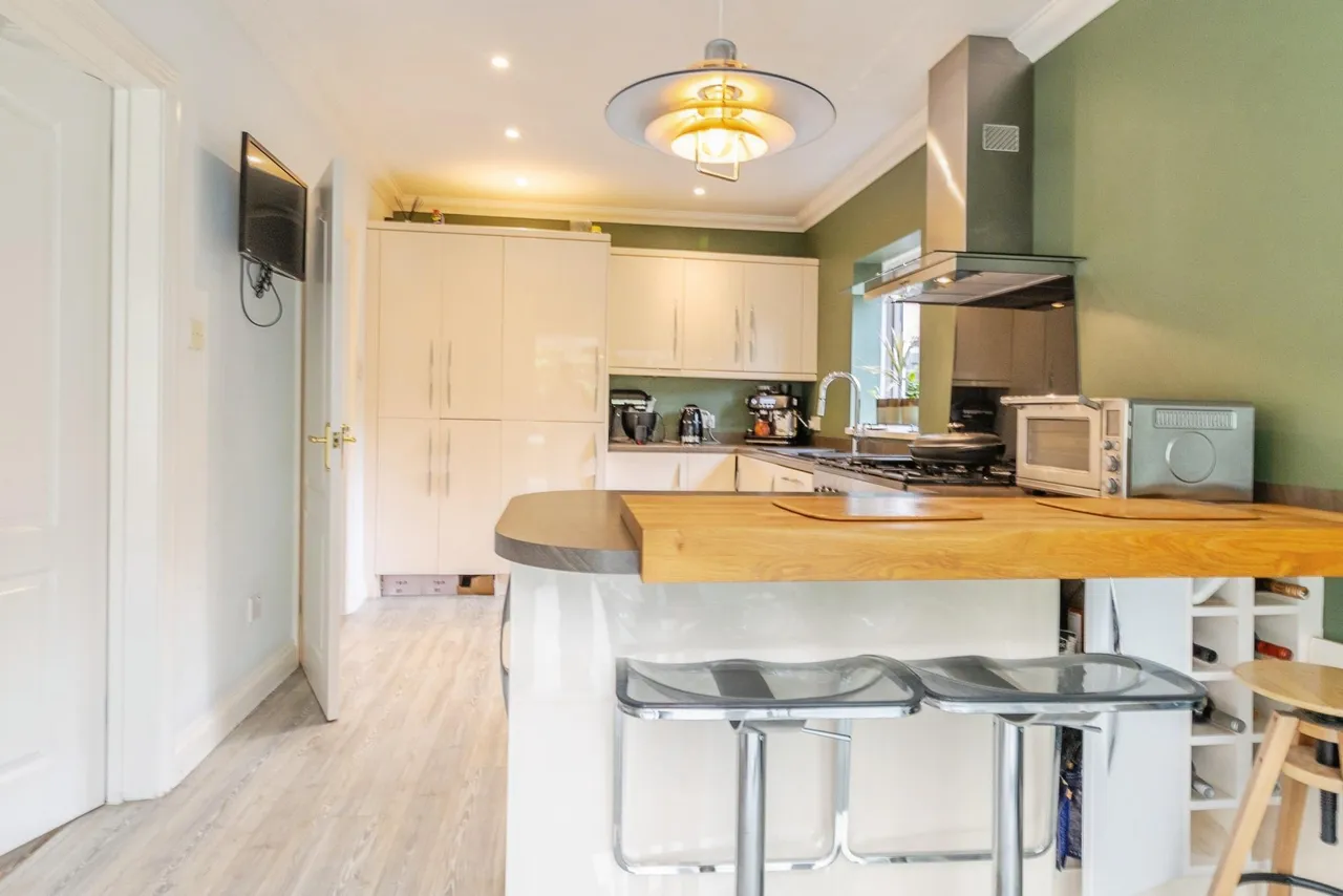 Taverner Close, Milton Keynes, MK7, photo 9