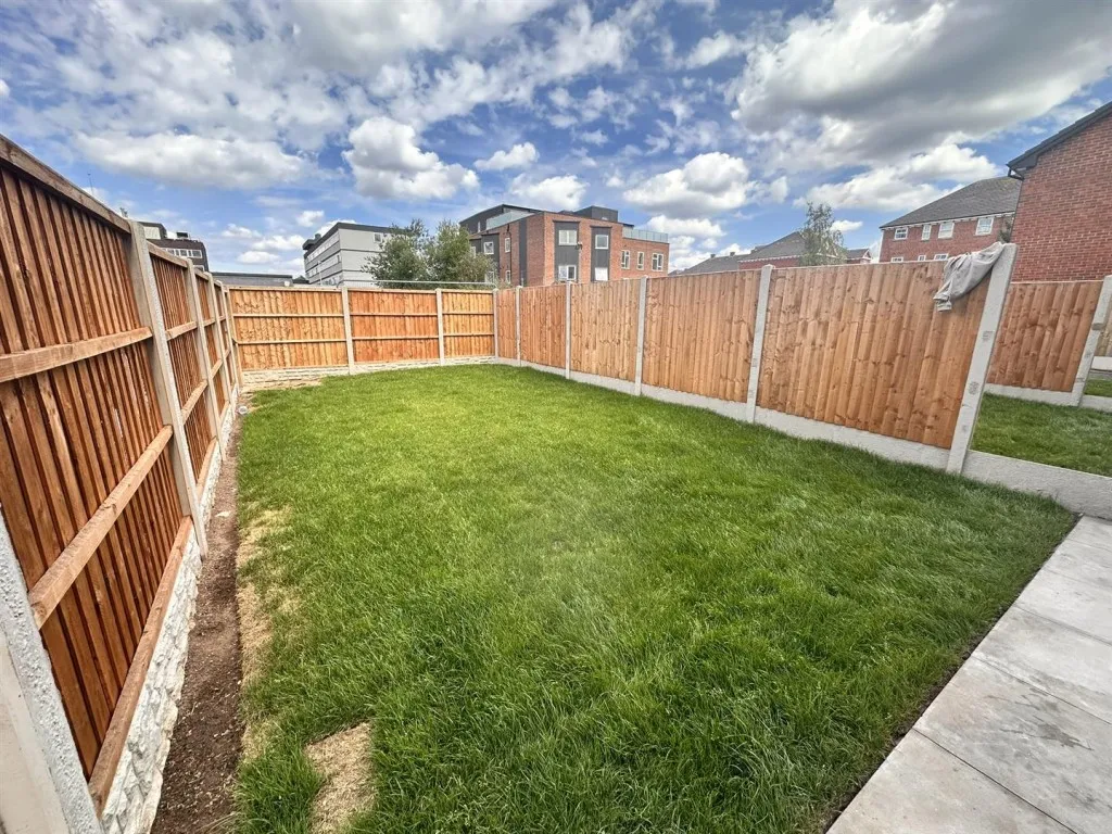 Earl Street, West Bromwich, B70, photo 15