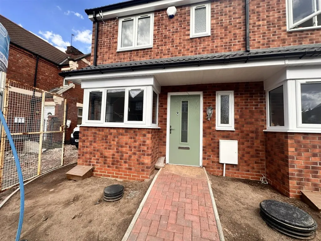Earl Street, West Bromwich, B70, photo 3