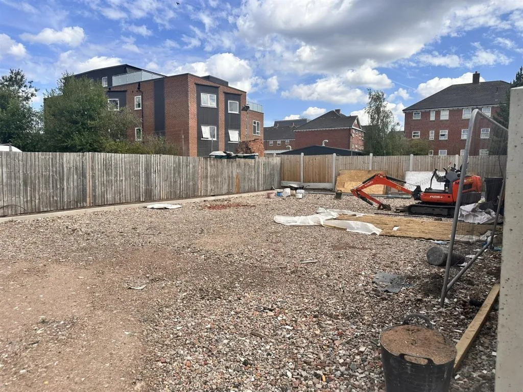 Earl Street, West Bromwich, B70, photo 17