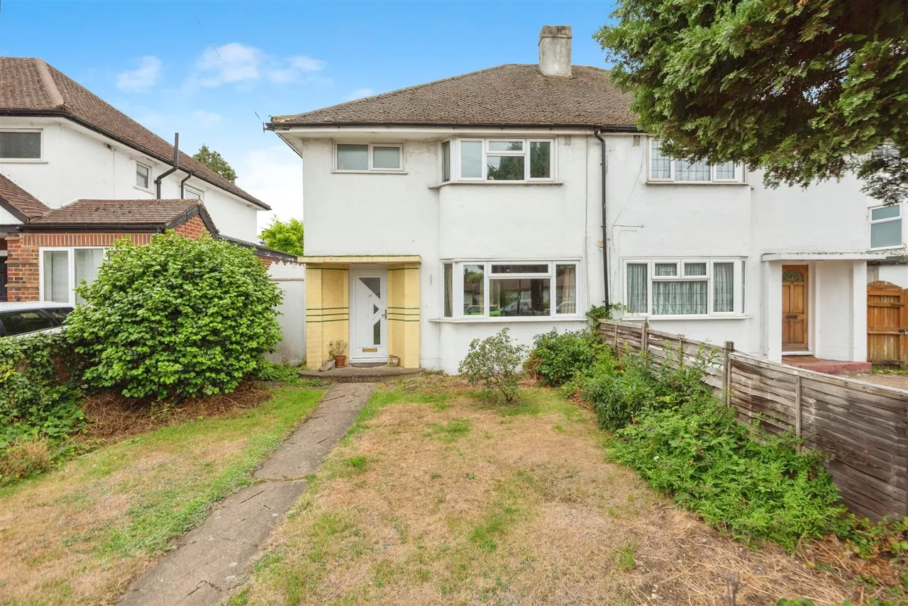 Hospital Bridge Road, Twickenham, photo 19
