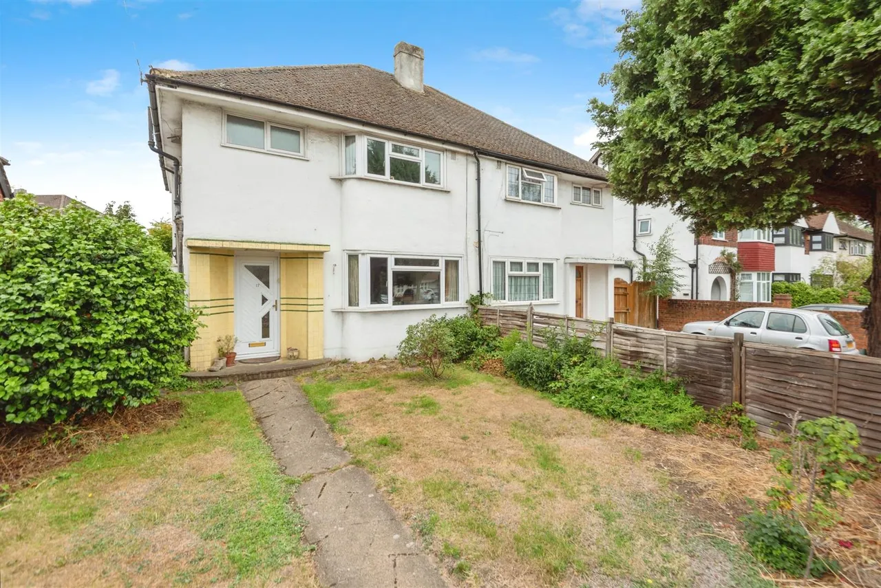 Hospital Bridge Road, Twickenham, photo 20