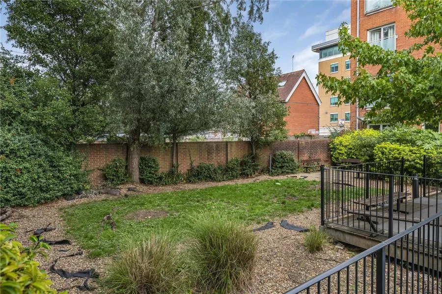 Caversham Road, Reading, RG1, photo 12