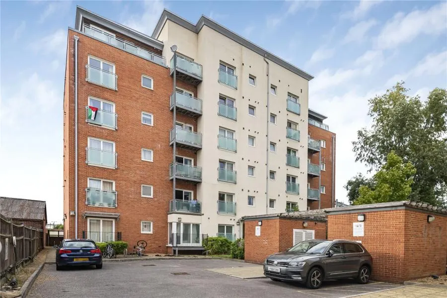1 bed flat for sale, Caversham Road, Reading, RG1
