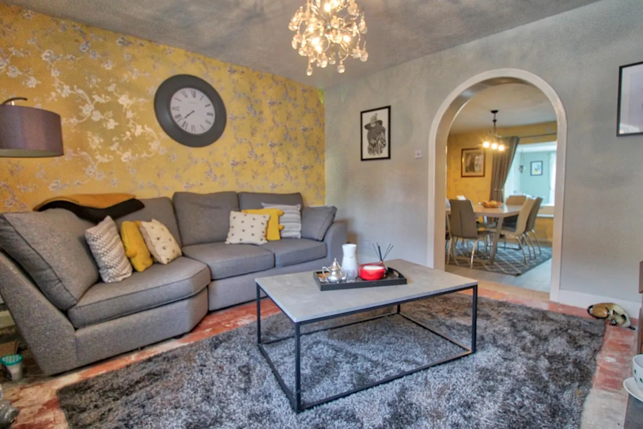 The Village, Worcester, WR6, photo 5
