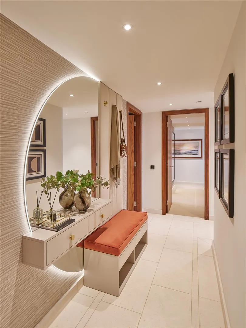 Luxury New Apartment At Tower West, Chelsea Waterfront, SW10, photo 6