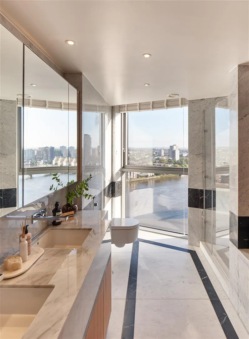 Luxury New Apartment At Tower West, Chelsea Waterfront, SW10, photo 4
