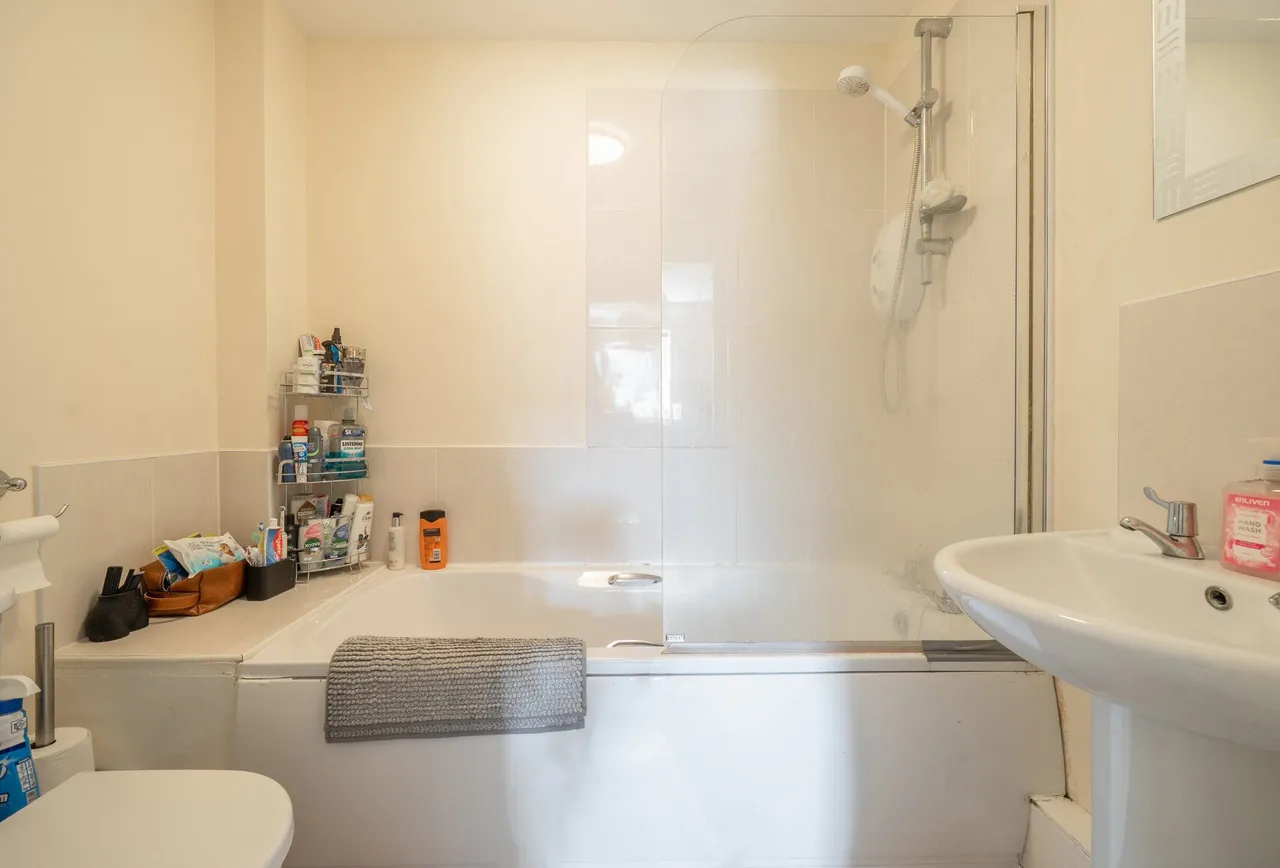 Gladfield Square, Gloucestershire, Dudbridge Road, GL5 3HB, photo 16