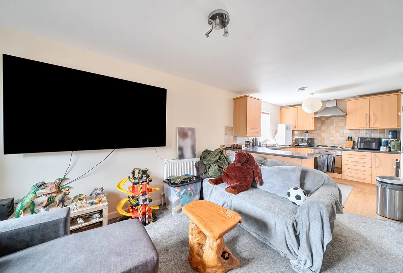 Gladfield Square, Gloucestershire, Dudbridge Road, GL5 3HB, photo 11