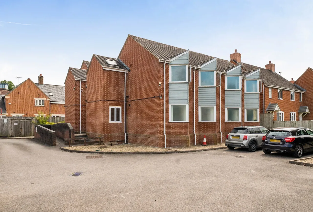 1 bed flat for sale — Gladfield Square, Gloucestershire, Dudbridge Road, GL5 3HB