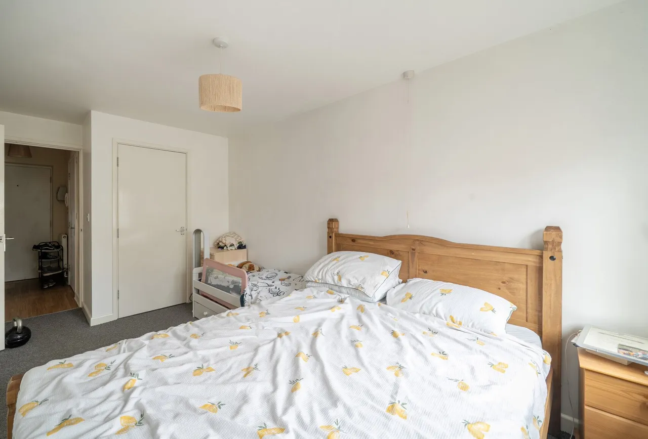 Gladfield Square, Gloucestershire, Dudbridge Road, GL5 3HB, photo 13