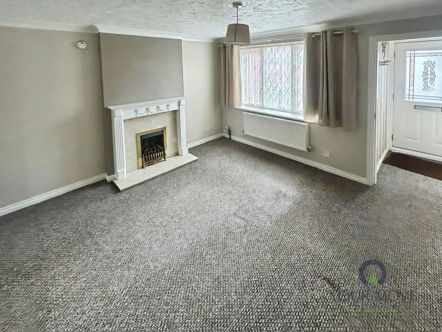 Domont Close, Shepshed, LE12, photo 3
