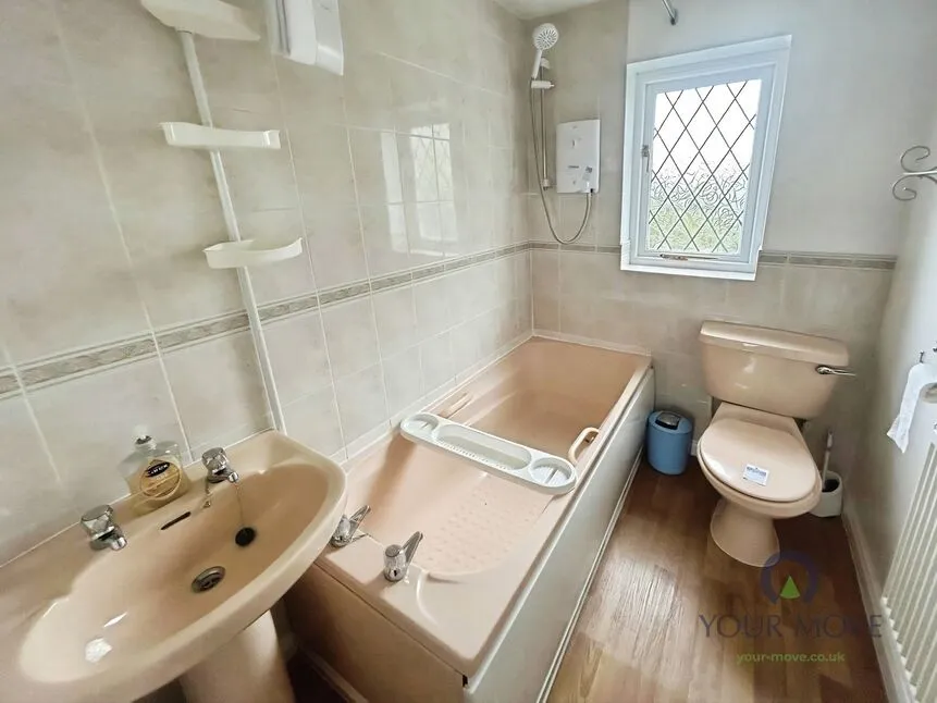 Domont Close, Shepshed, LE12, photo 8