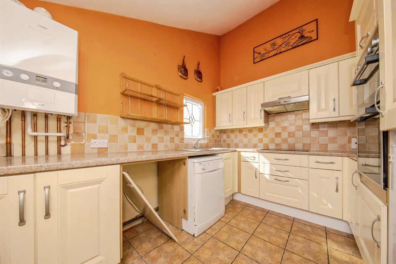 Station Road, Dovercourt, Harwich, photo 4