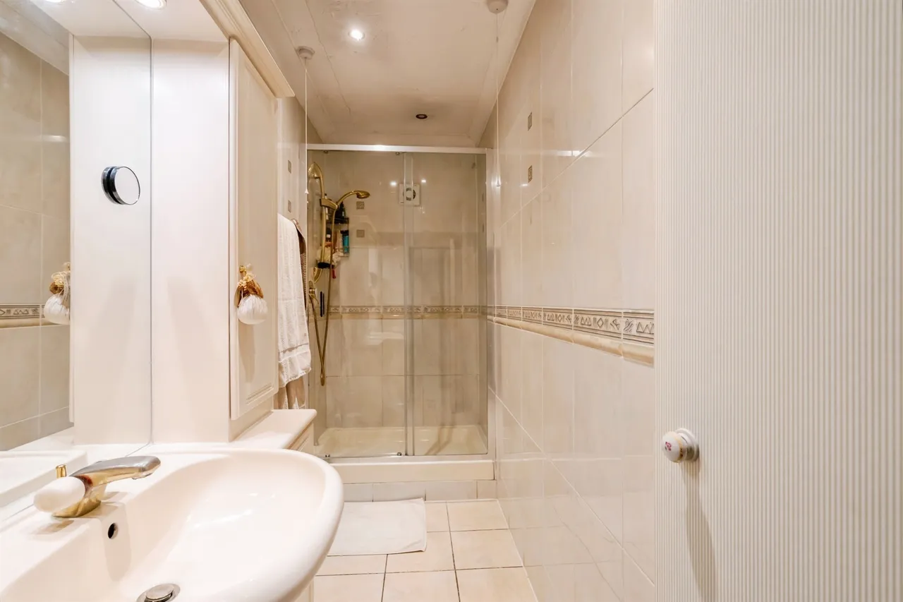 Gossamer Lane, Bognor Regis, PO21, photo 19
