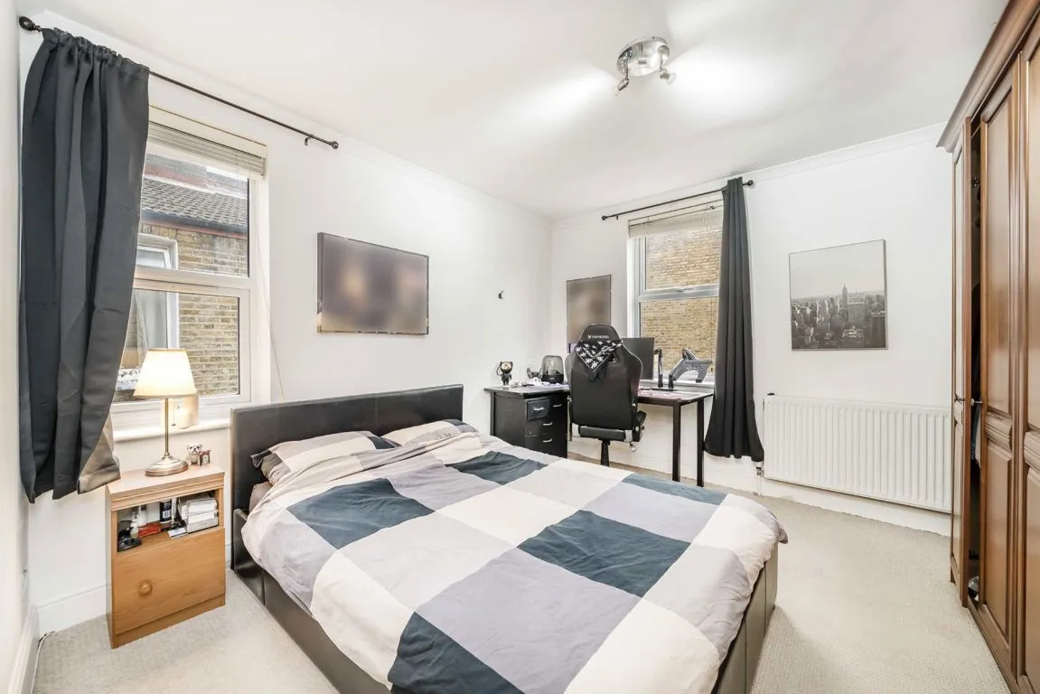 Acton Lane, W3, photo 4