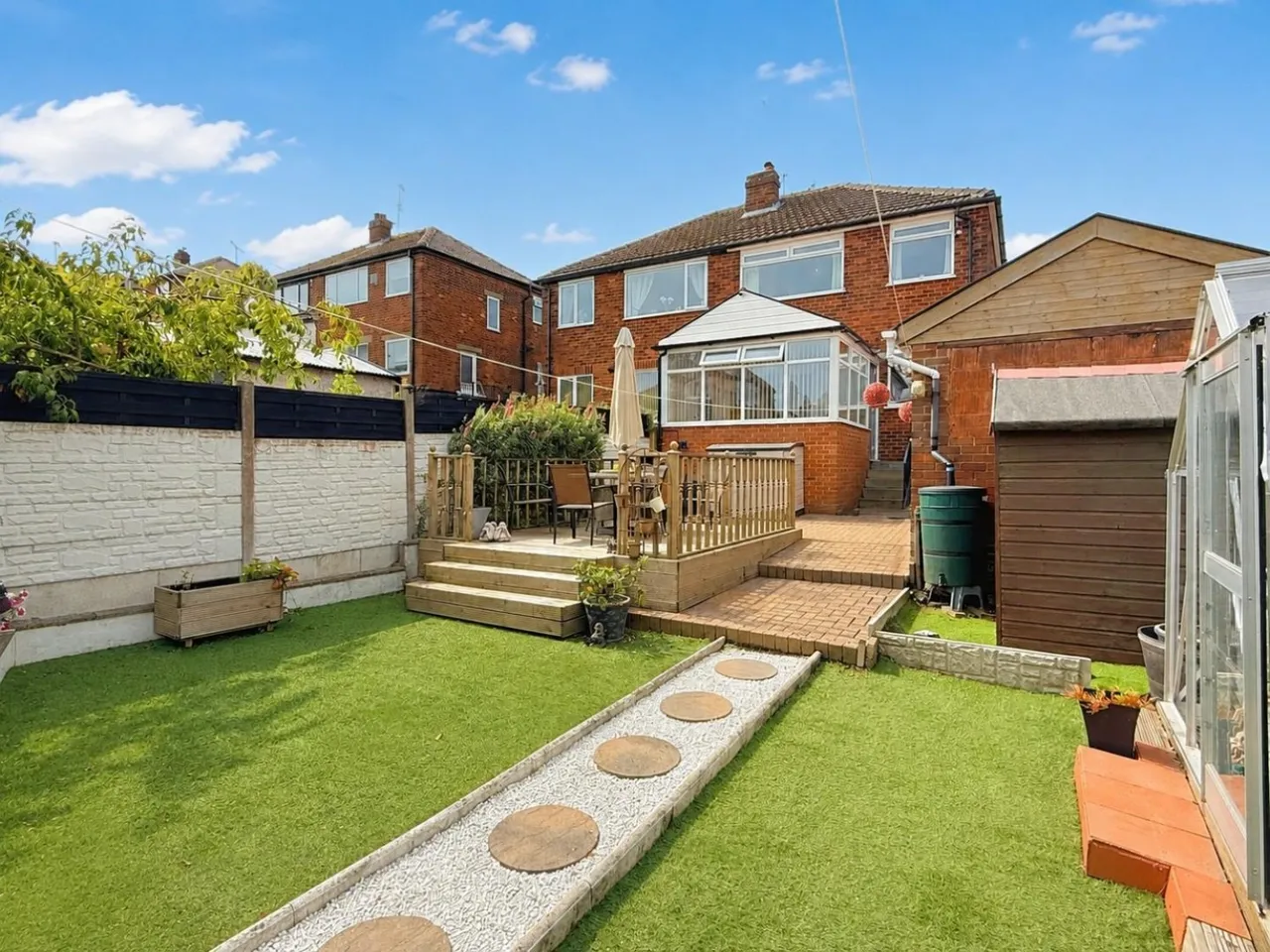 3 bed house for sale — Hillfoot Avenue, Pudsey
