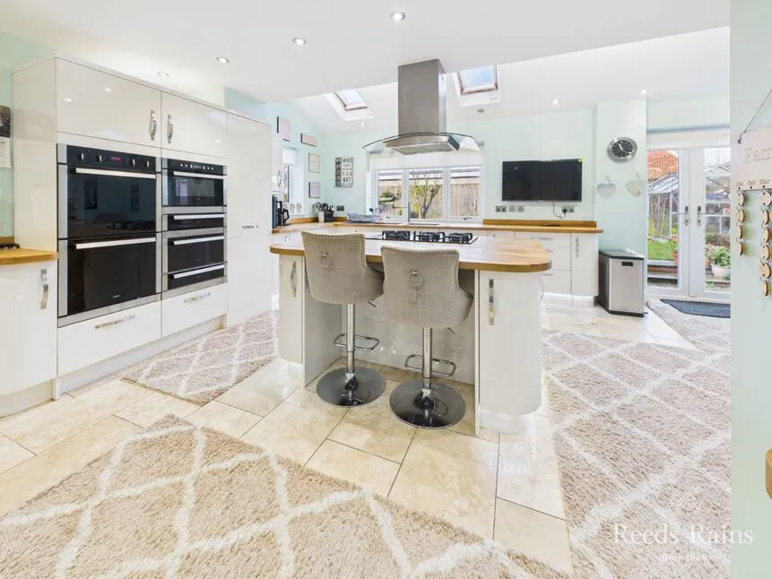 Filey Road, Scarborough, YO11, photo 9