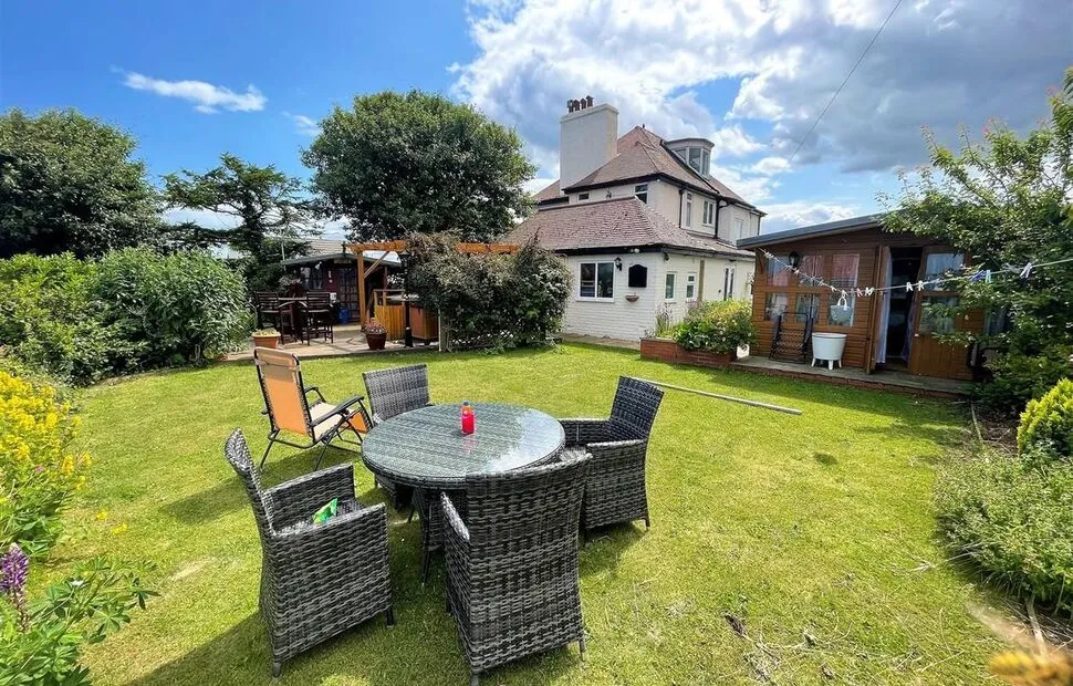 Filey Road, Scarborough, YO11, photo 7