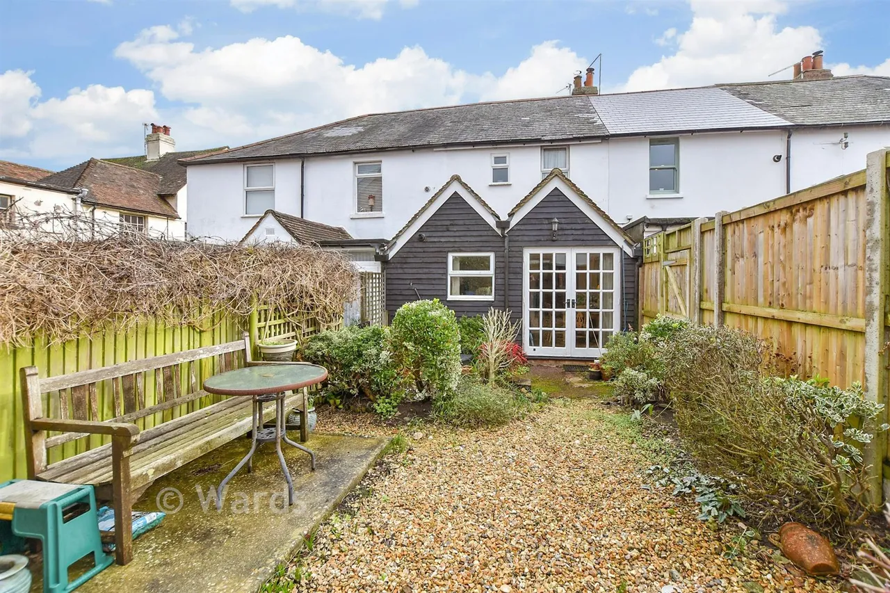 Old Saltwood Lane, Saltwood, CT21, photo 2