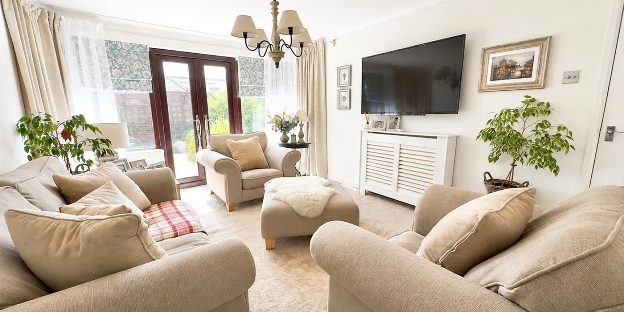 Marshfield Court, Moreton, CH46, photo 5