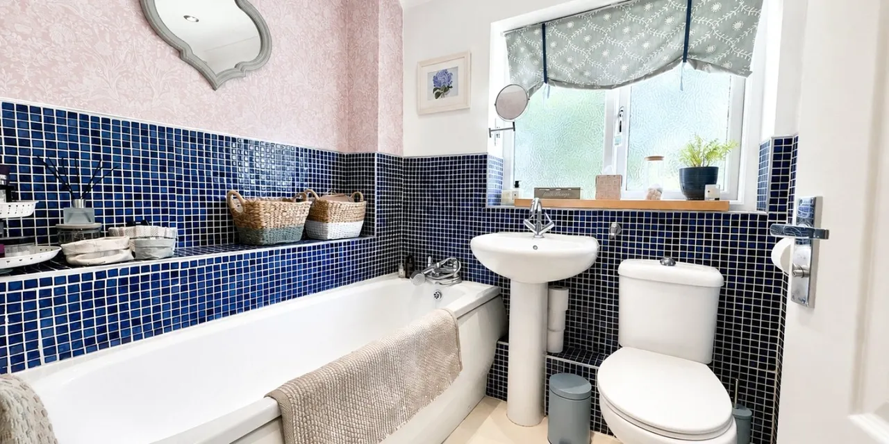 Marshfield Court, Moreton, CH46, photo 13