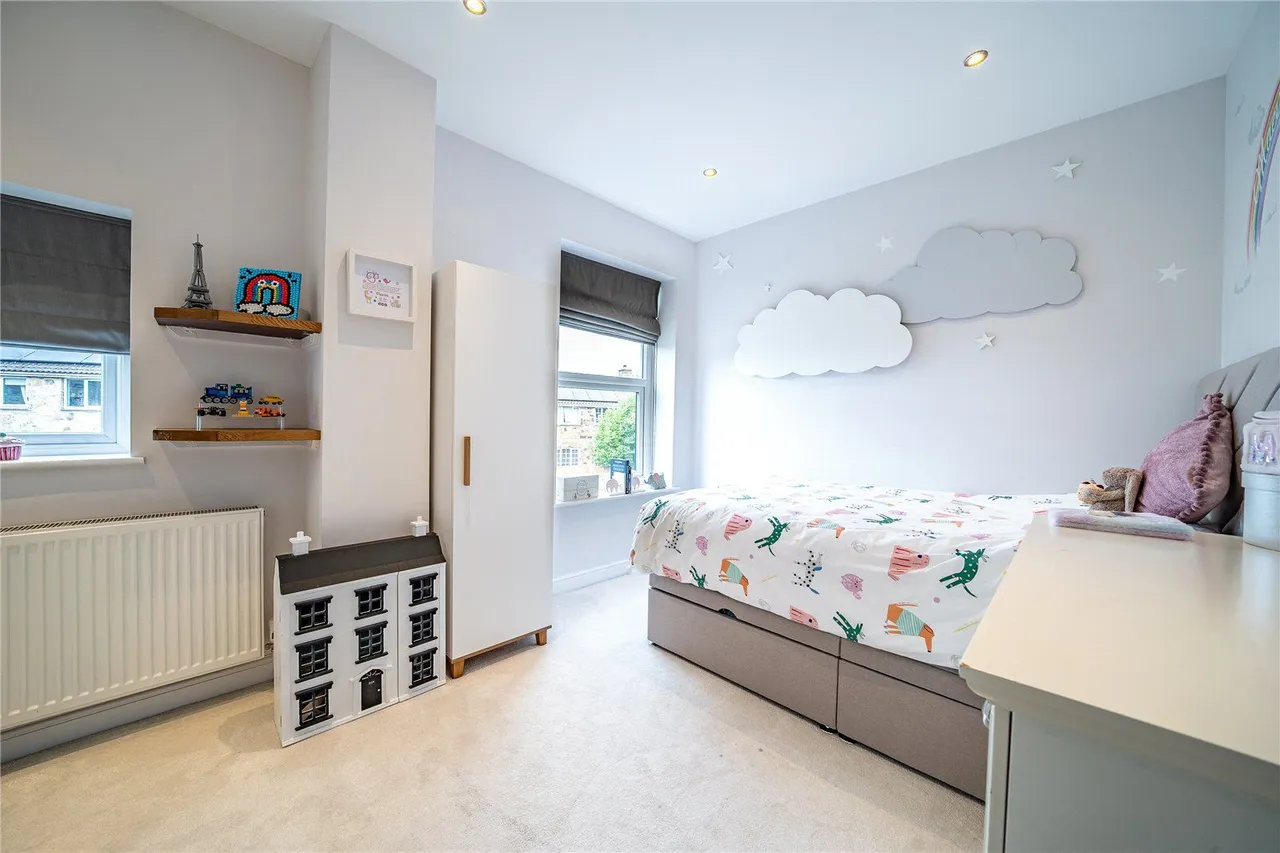 Main Street, Shadwell, LS17, photo 18