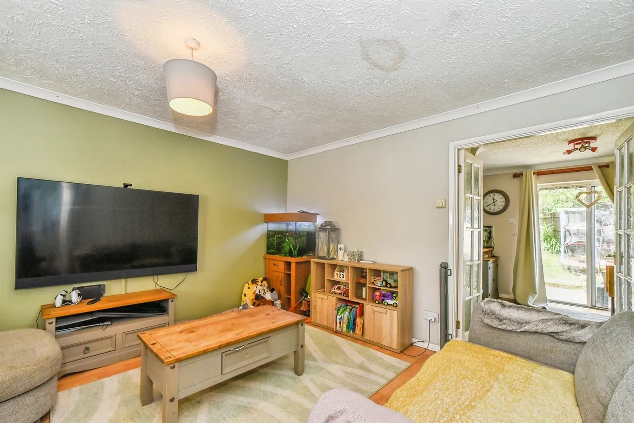 Water Mint Way, Calne, SN11, photo 2