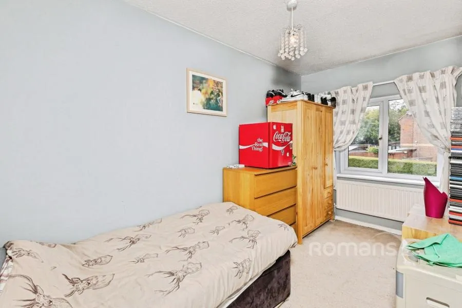 Larchside Close, Spencers Wood, RG7, photo 11
