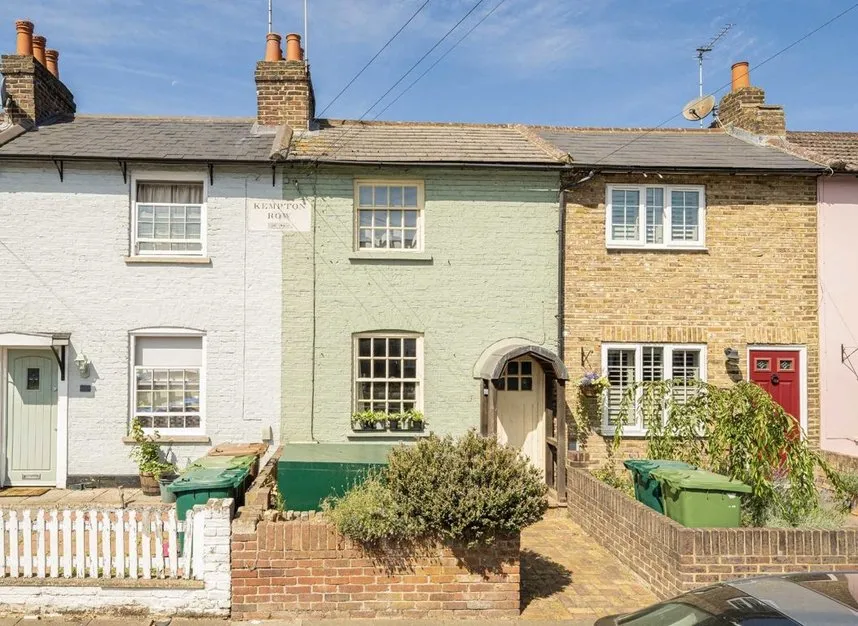 2 bed house for sale — French Street, Sunbury-On-Thames, TW16