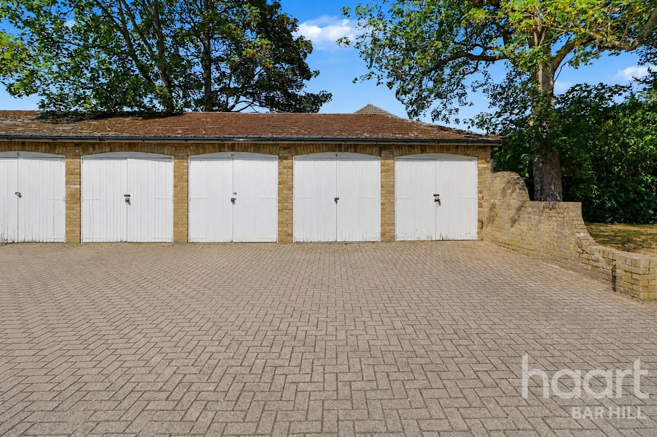 Limes Park, St Ives, PE27, photo 13