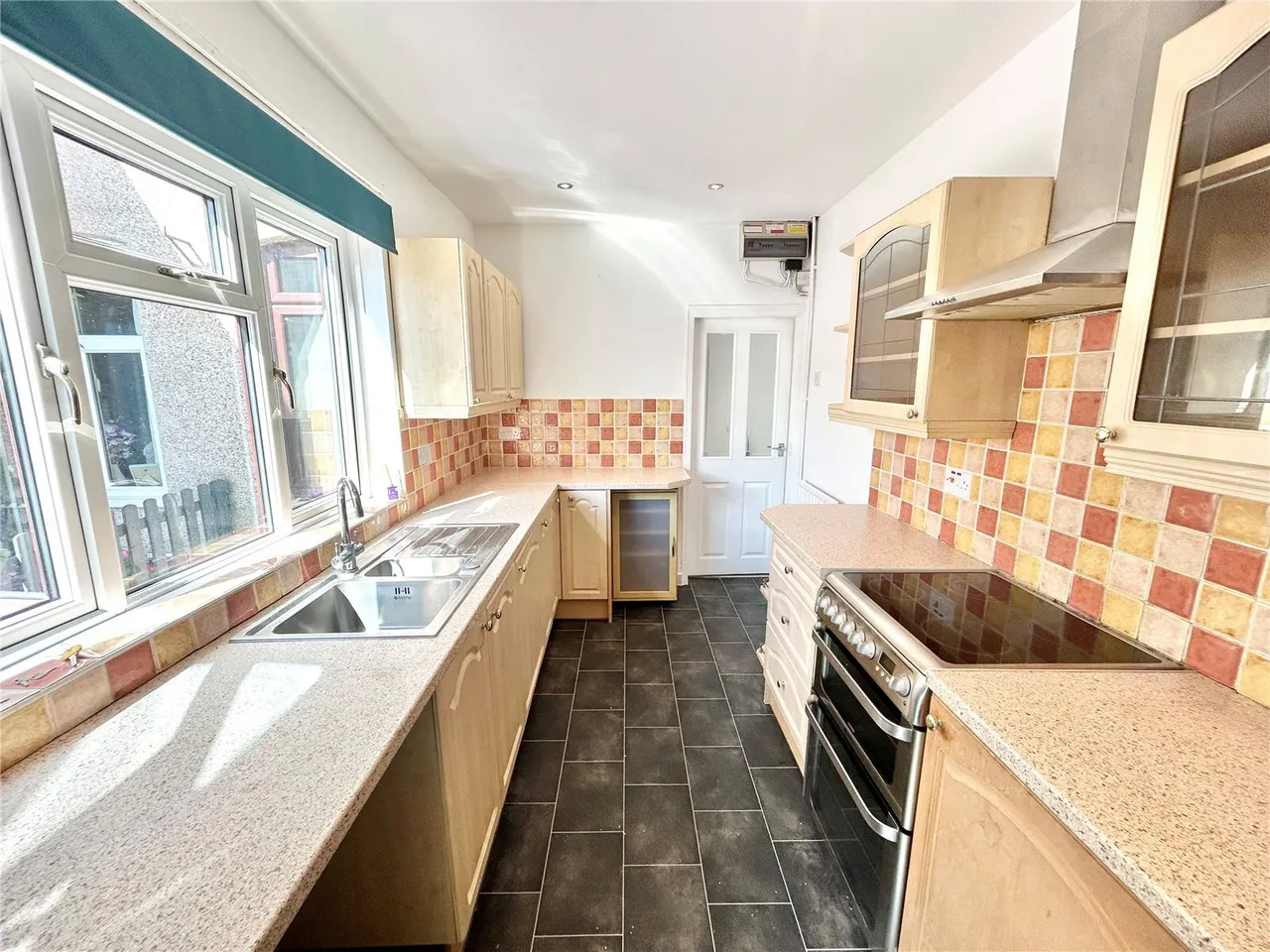 Newlands Road, Baddesley Ensor, Atherstone, Warwickshire, CV9, photo 3