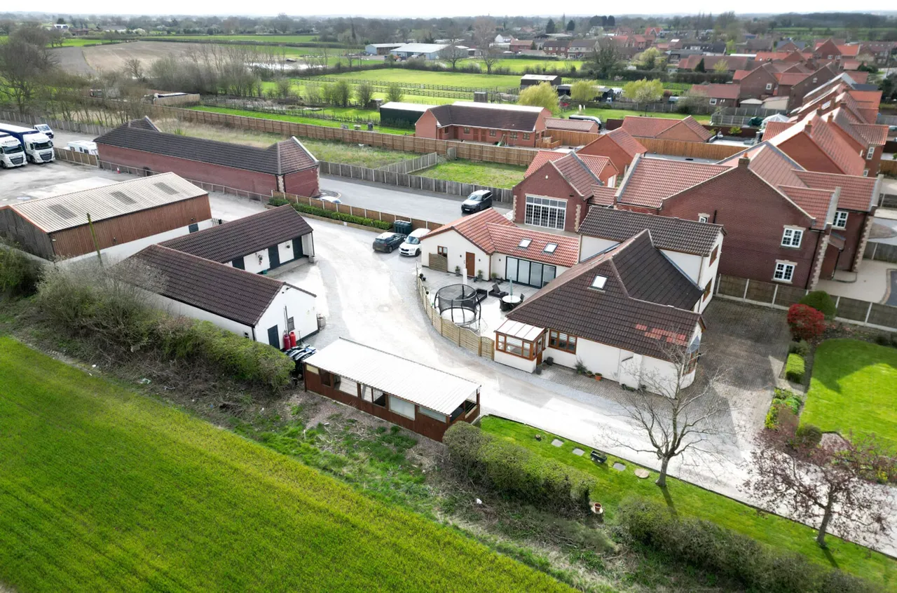Moss Road, Moss, DN6, photo 22