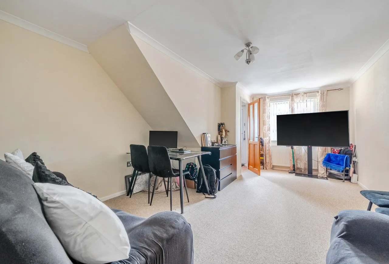Thorney Leys, Witney, OX28 5LR, photo 5