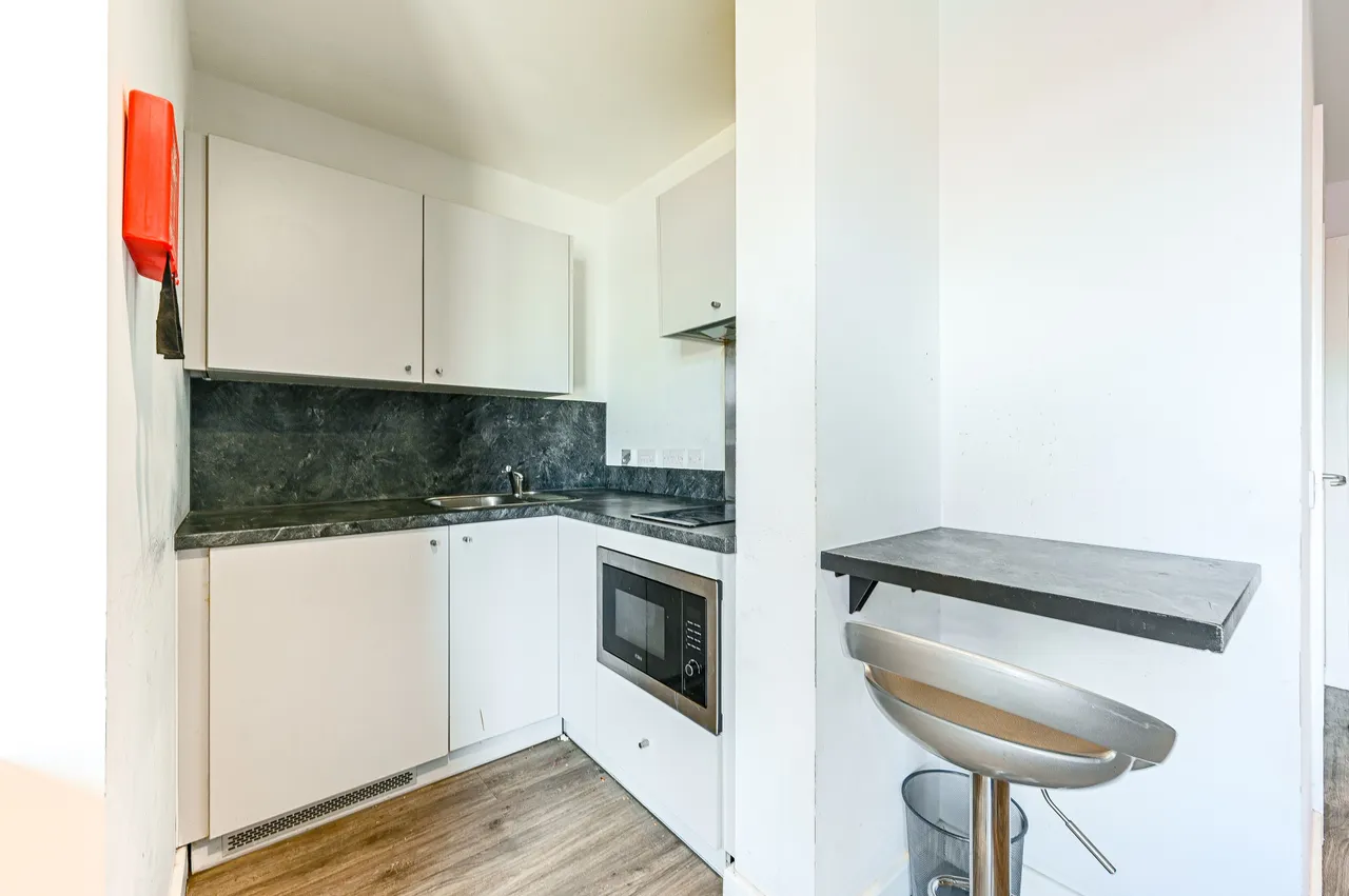 Showflat 1, Yara Court, 10-14 Mercy Terrace, London, photo 3