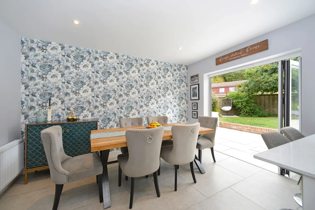 Grove Close, Cranleigh, GU6, photo 5