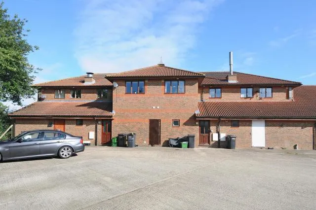 3 bed flat for sale, Bradley Moor Square, Thatcham, RG18