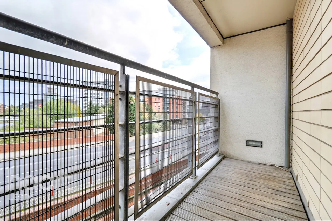 Bowman Lane, Leeds, LS10, photo 8