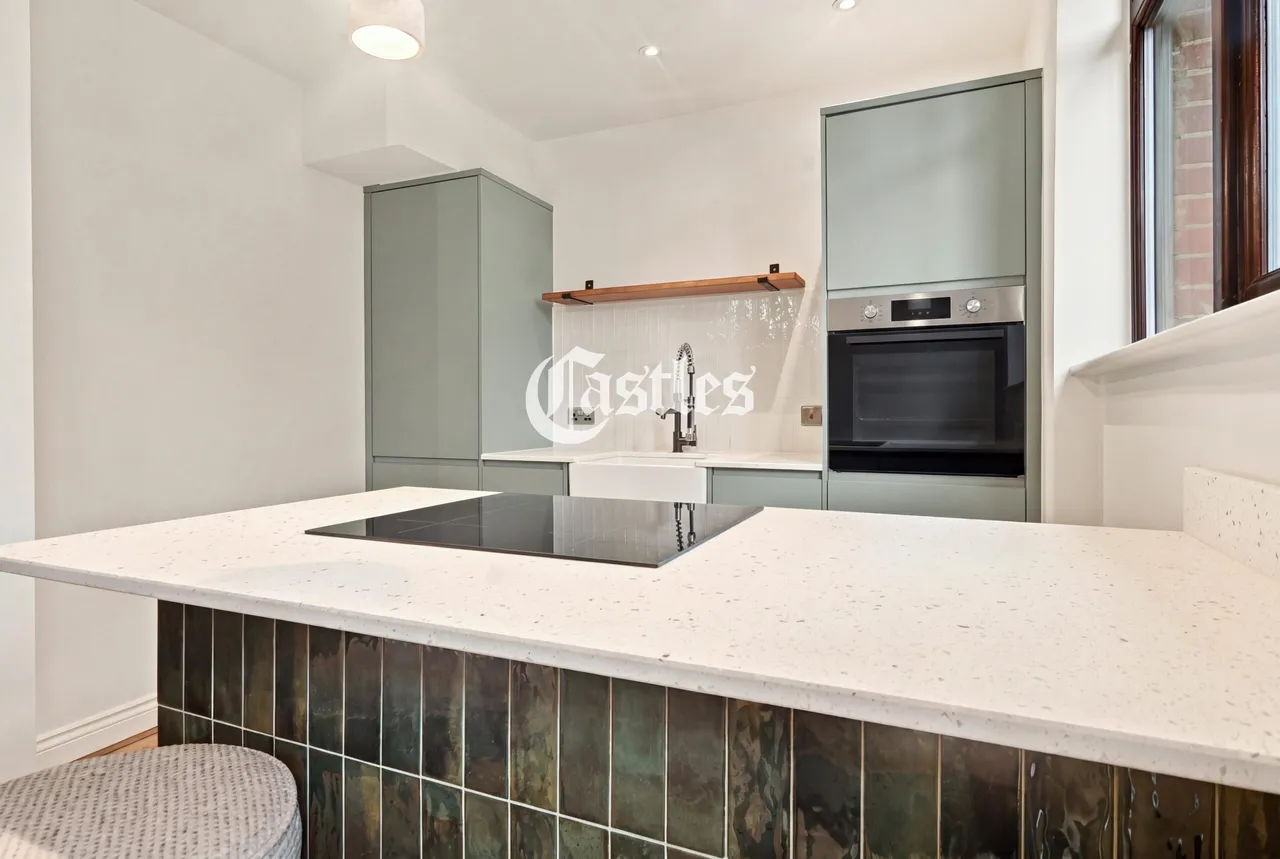 Great Cambridge Road, London, N17, photo 5