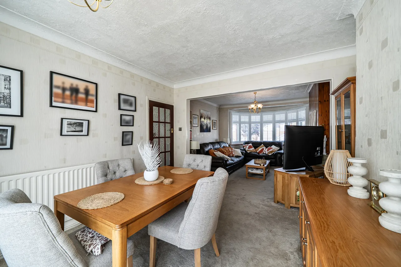 The Heights, Northolt, UB5, photo 15