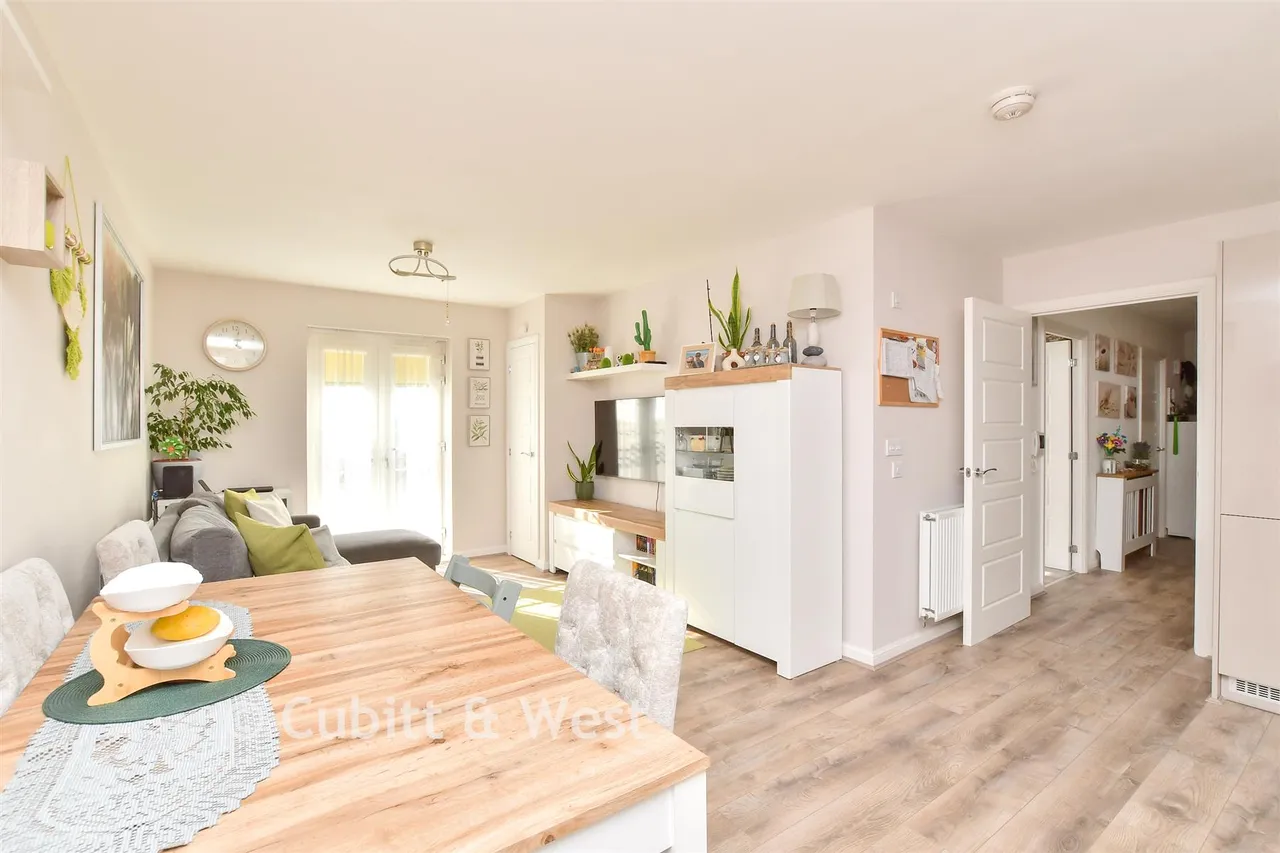 Cambrian Way, Tarring, BN13, photo 6
