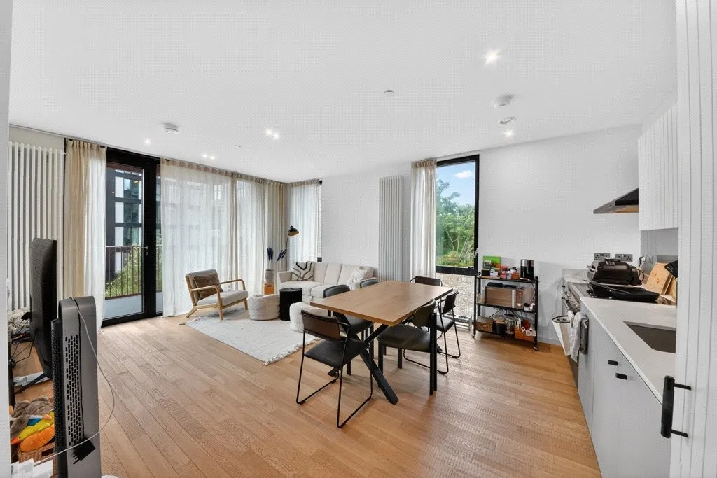 Brent Way, Brentford, TW8, photo 11