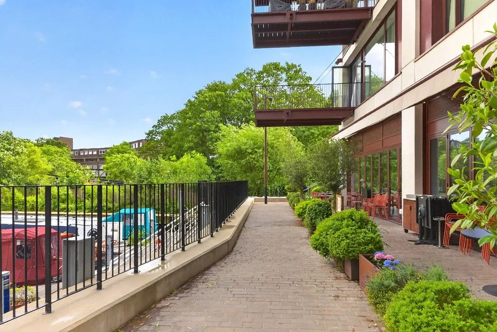 Brent Way, Brentford, TW8, photo 18