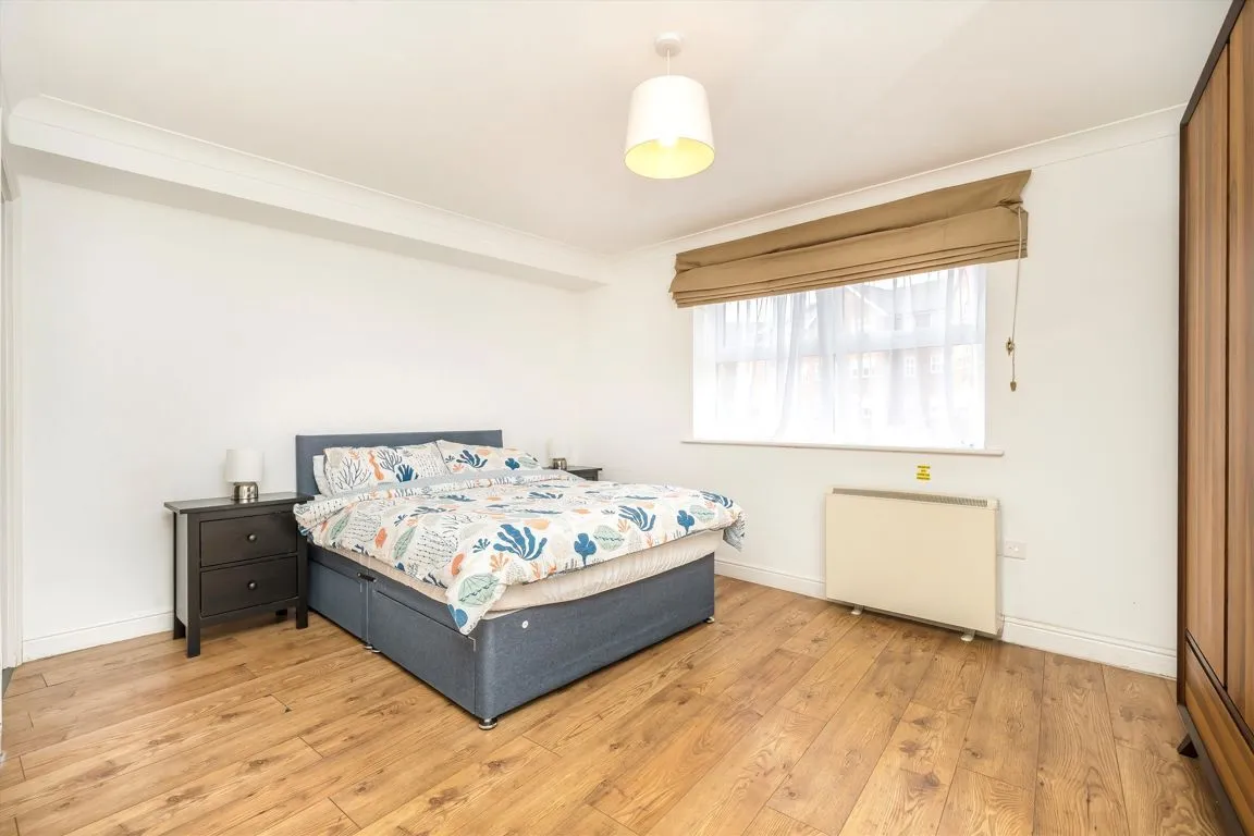 Macmillan Way, SW17, photo 5